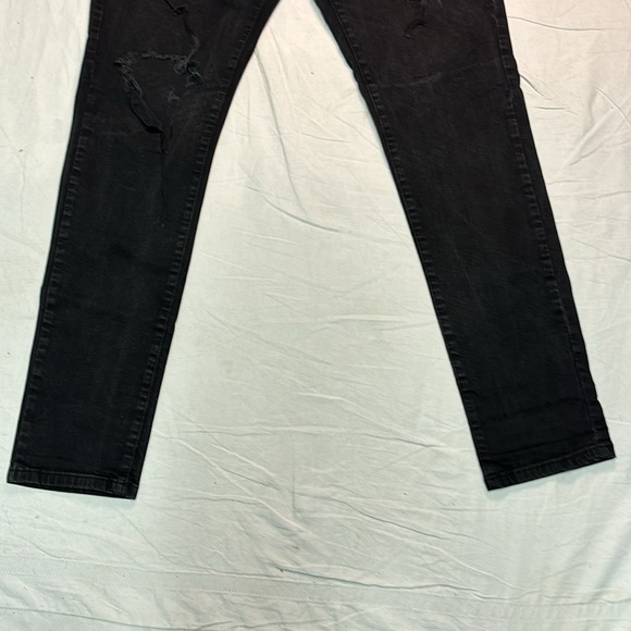 GUESS Men’s Modern Skinny Avalon Fit Black Distressed Jeans Size 38Wx34L - Picture 5 of 6